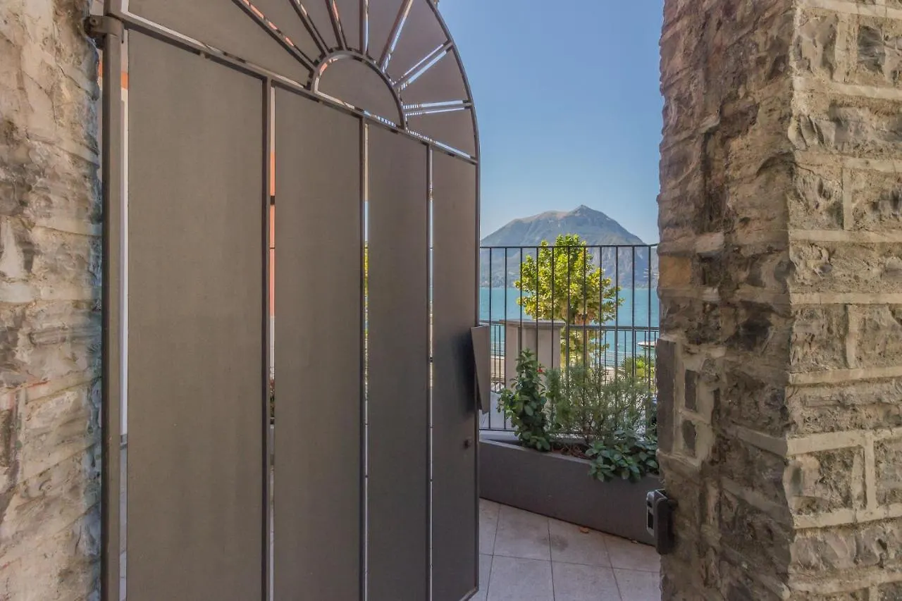 Il Cuore Del Lago Varenna 0*,